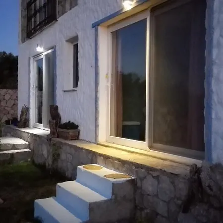 Homestay Beyaz Ev *