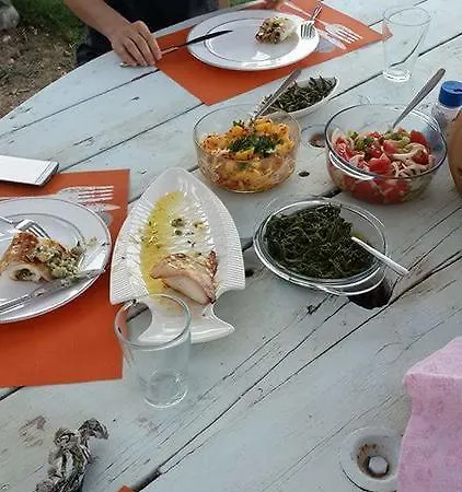 Beyaz Ev Homestay Karaburun (Izmir)