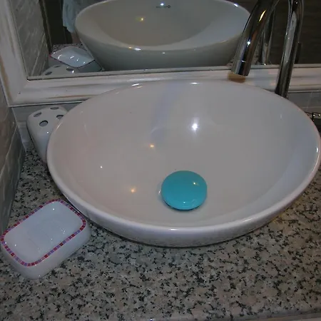 Beyaz Ev Homestay Karaburun (Izmir)
