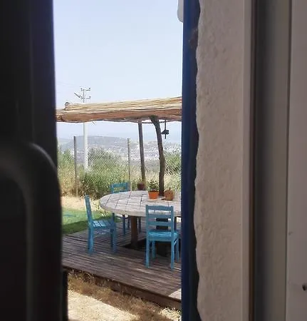 Beyaz Ev Karaburun (Izmir)
